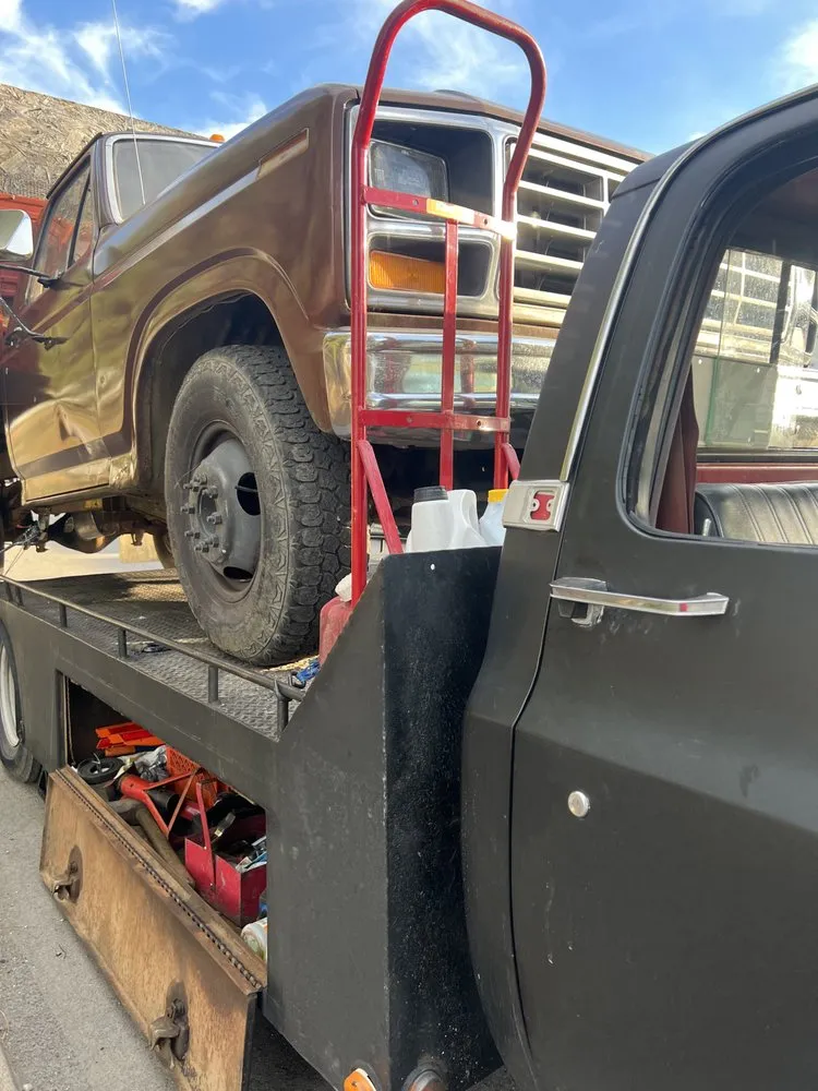 Custom garden landscaping in Franklin, OH - D&T Hauling N Towing