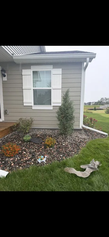 Trusted lawn mowing service for beautiful yards in Hopkins, MN by DT Landscape & Lawn Care