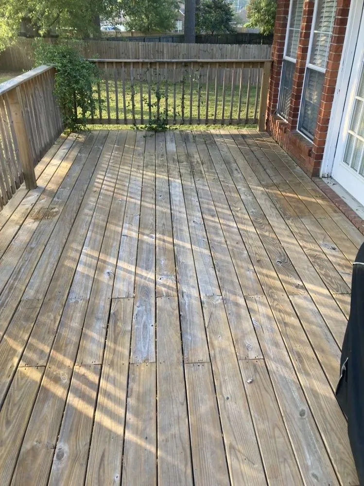 Expert yard cleanup service for residential properties across Conway, AR - D&T Lawn Care