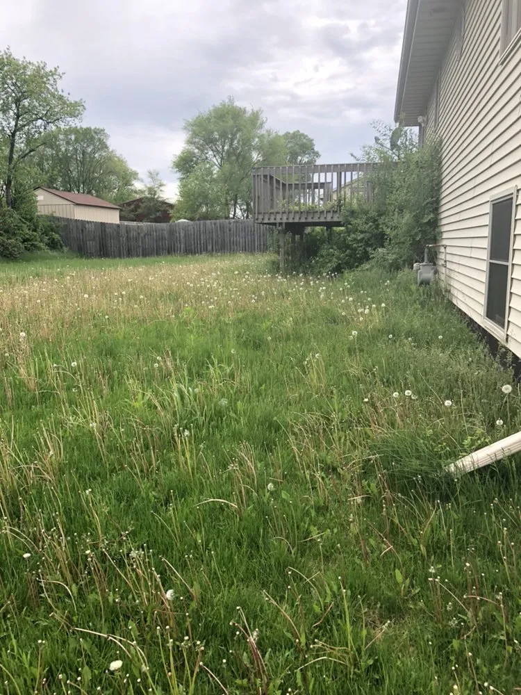 Custom landscaping services experts serving Lowell, IN - DT Lawn Service