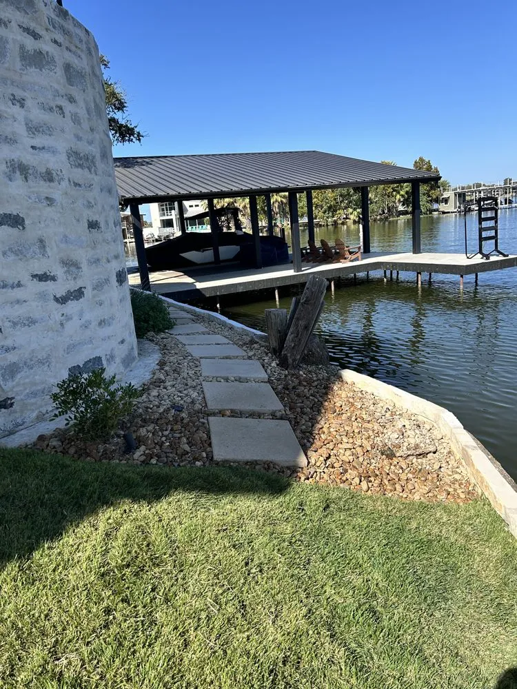 Local yard maintenance for residential properties across Kingsland, TX - D&T Services