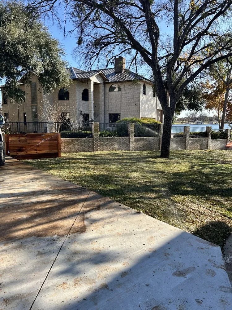 Affordable lawn mowing service with custom design in Kingsland, TX by D&T Services