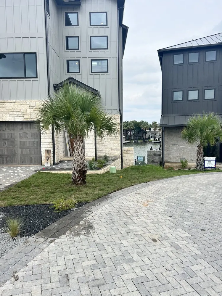 Affordable yard cleanup service for beautiful yards in Kingsland, TX by D&T Services