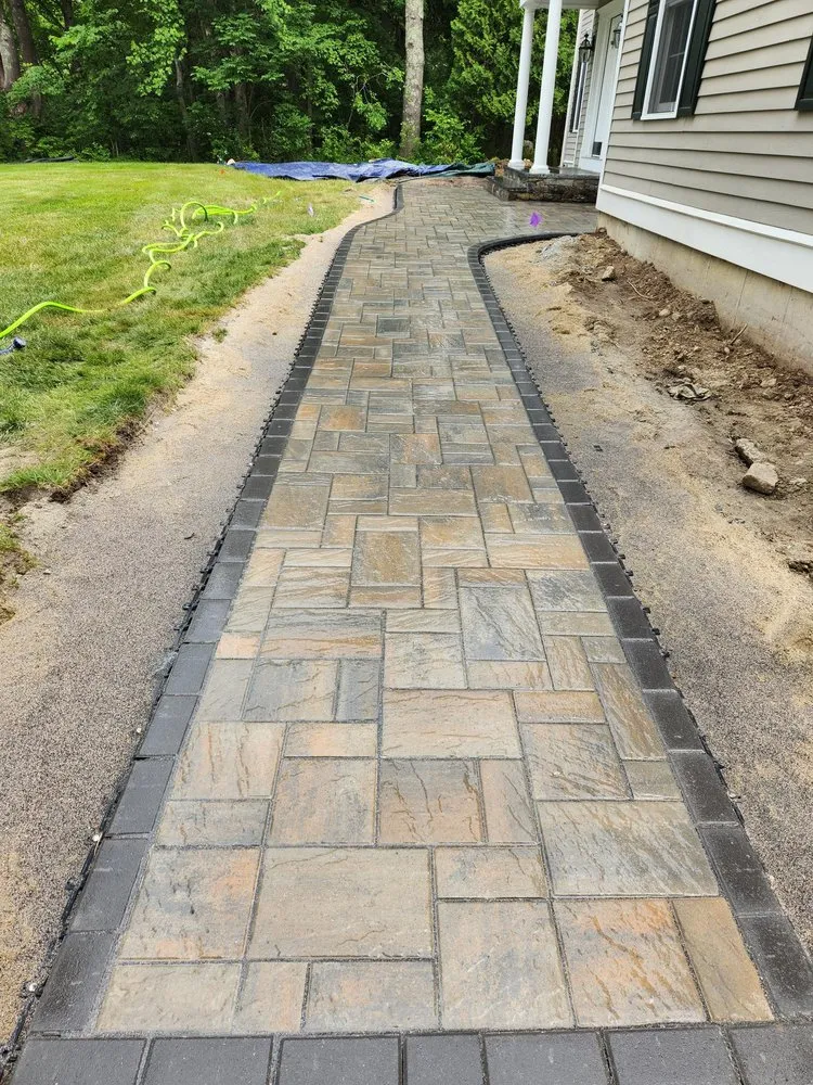 Custom yard cleanup service in Denver, NC - DTE Outdoor Solutions