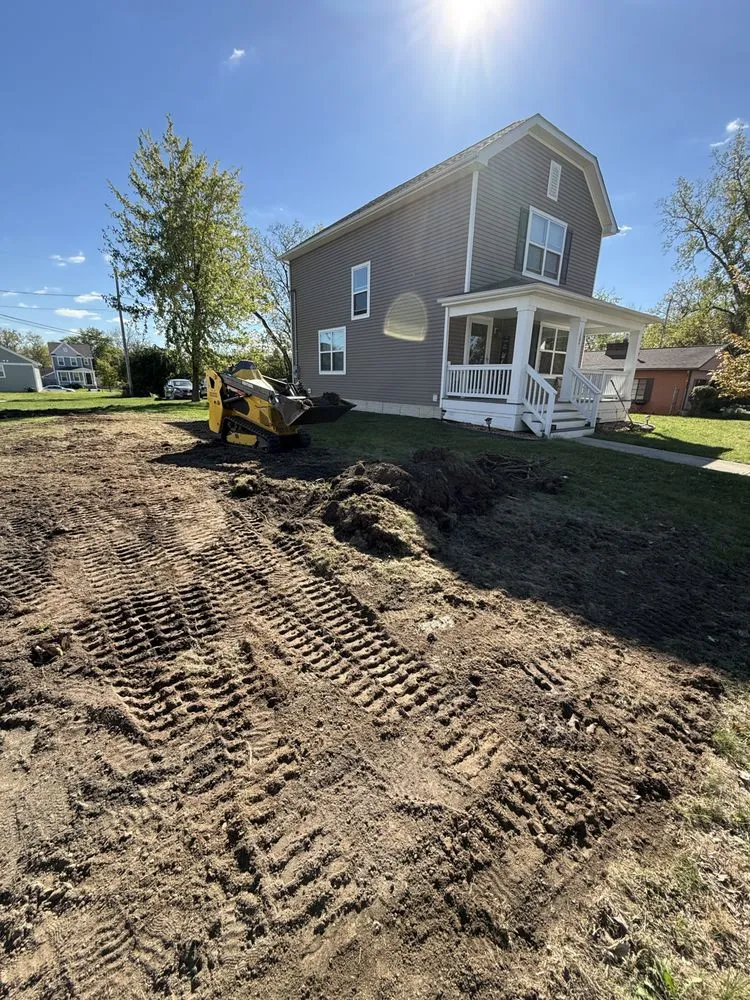 Top-rated landscape installation in Columbus, OH - DTE services