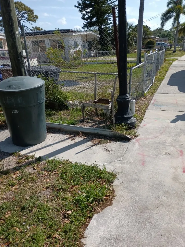 Affordable yard maintenance for year-round maintenance across Lehigh Acres, FL - DTS Enterprises