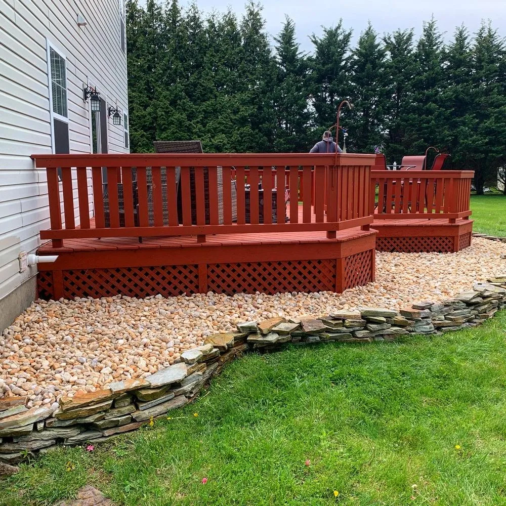 Custom lawn care service in New Castle, DE by Dual Edge Lawn & Landscape