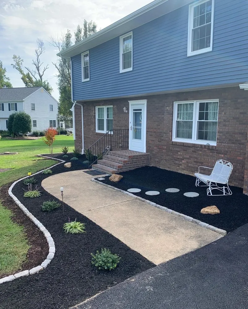 Professional residential landscaping experts serving New Castle, DE - Dual Edge Lawn & Landscape