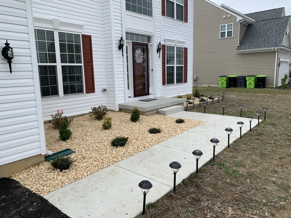 Top-rated outdoor landscaping in New Castle, DE - Dual Edge Lawn & Landscape