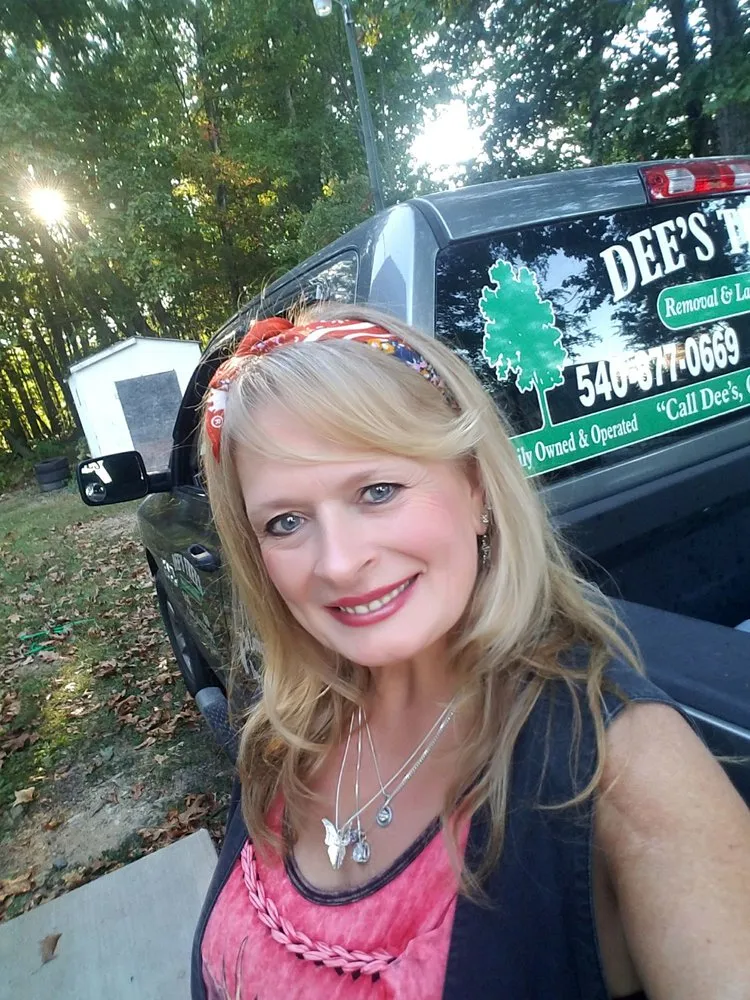 Custom lawn mowing service for homes across Woodbridge, VA - Duane's Tree Removal Service