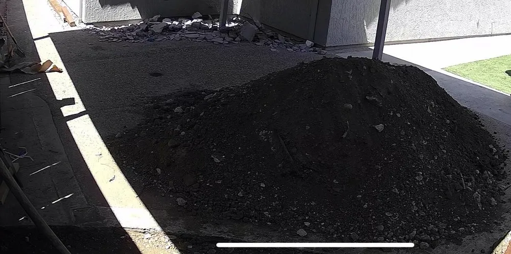 Custom yard maintenance experts serving SALINAS, CA - Duarte General Cleaning Services