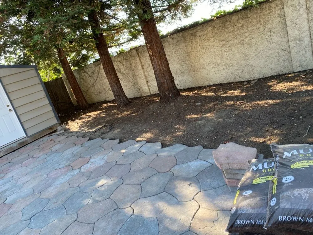 Trusted landscaping services experts serving SALINAS, CA - Duarte General Cleaning Services