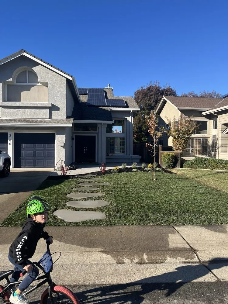 Top-rated yard maintenance for beautiful yards in Lincoln, CA by Duarte Home Improvements