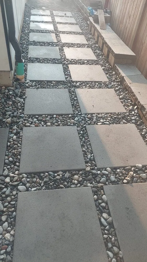 Local yard maintenance in Kent, WA by Duarte's Landscape Construction