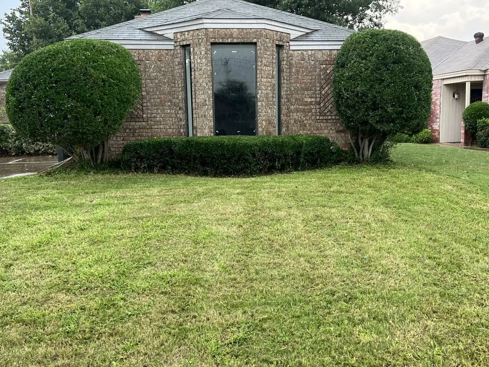 Reliable yard maintenance for outdoor upgrades in Wichita Falls, TX by Dubon Landscaping