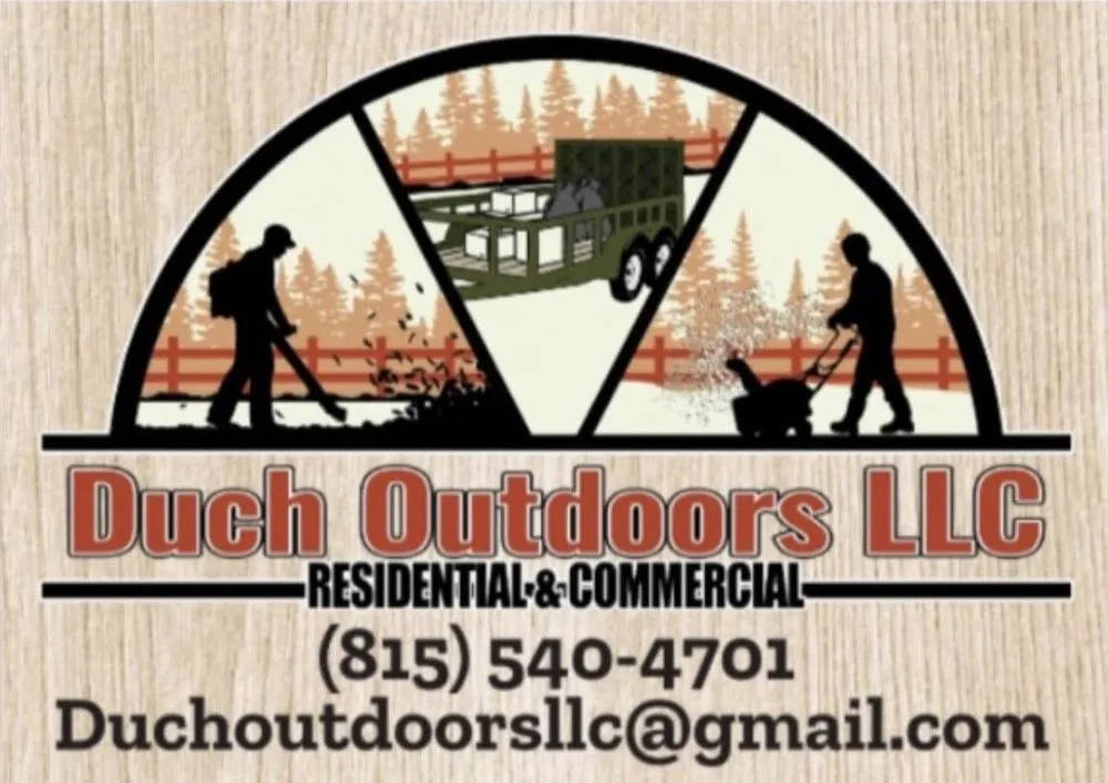 Custom residential landscaping in Rockford, IL - Duch Outdoors