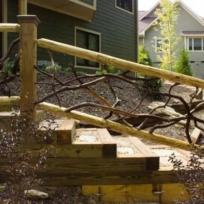 Ducker Land Management Company Logo