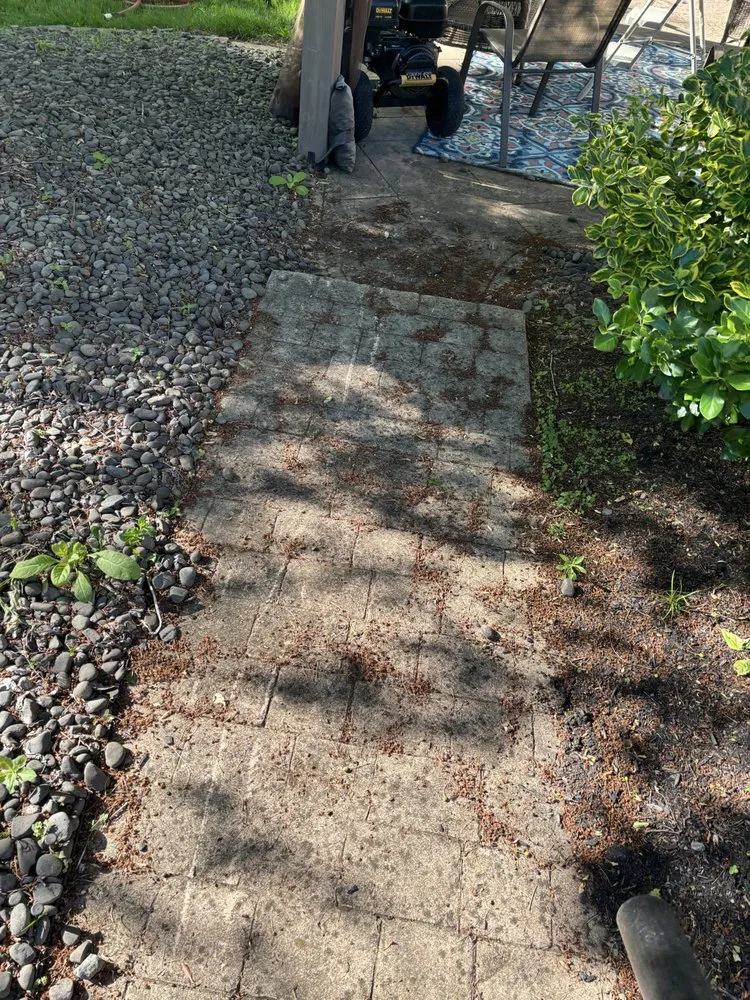 Expert residential landscaping in Atkinson, NH - Duckies Pressure Washing