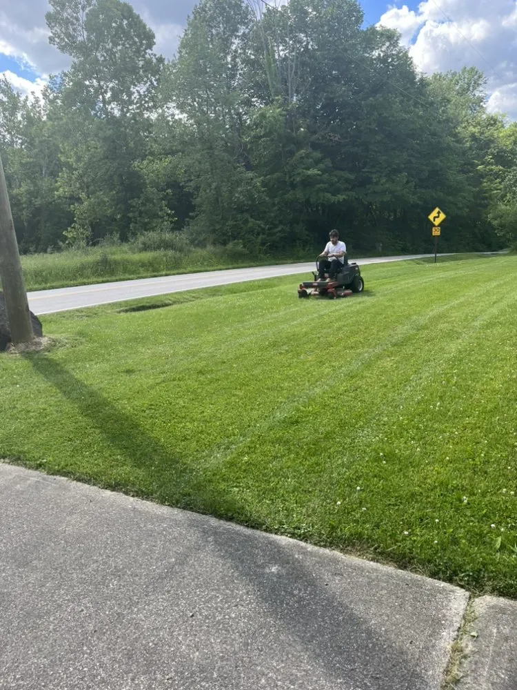 Custom residential landscaping in Wilmington, OH - Duck’s & Bell’s