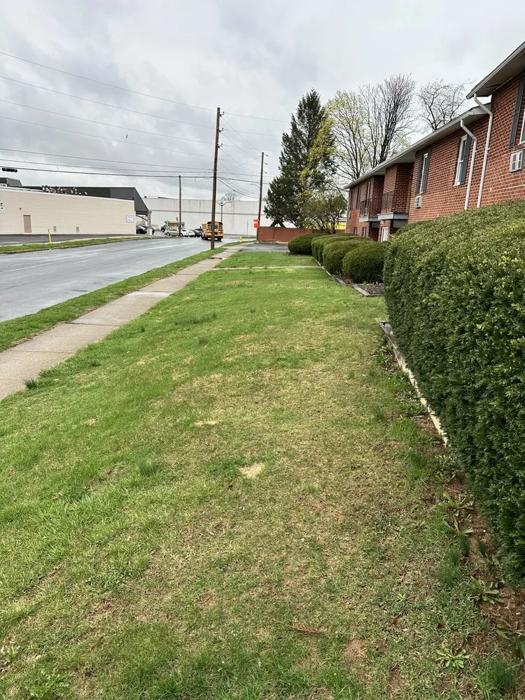 Top-rated yard maintenance in Bethlehem, PA by Dudley Enterprise