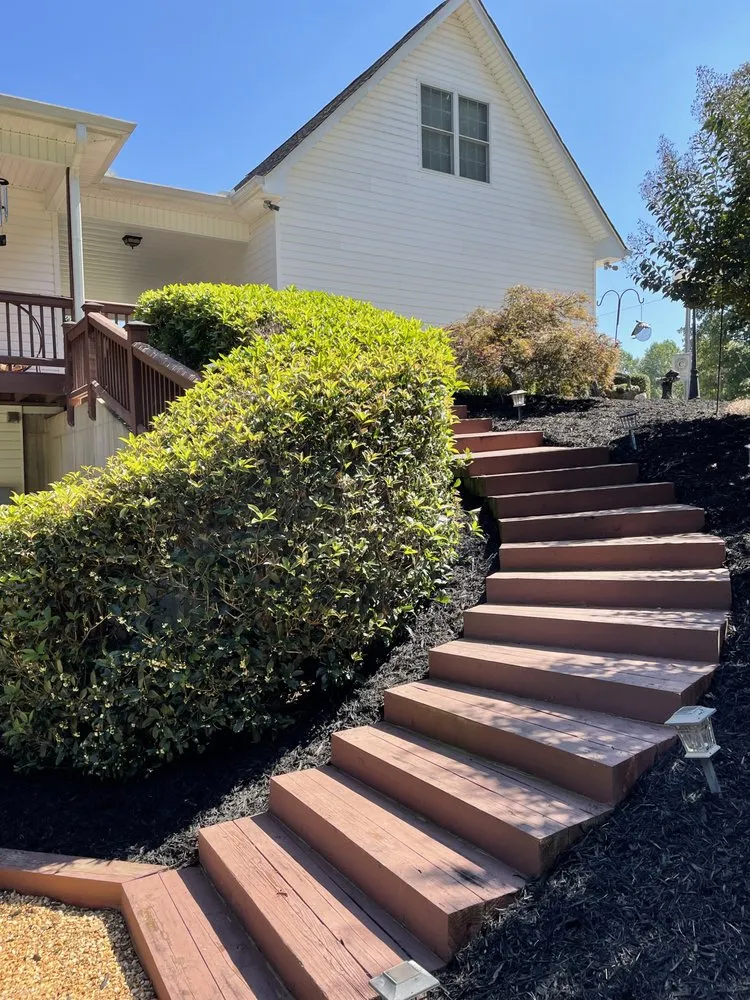 Expert landscape installation in Dahlonega, GA - Duffey Landscaping