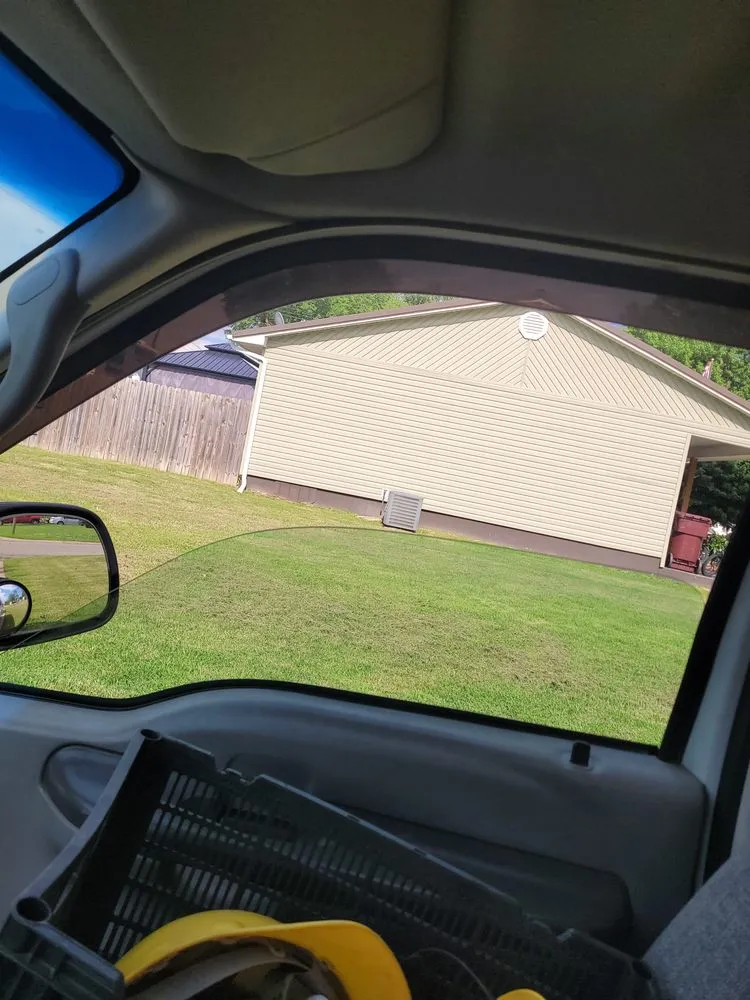 Expert lawn care service near you across Lebanon, MO - Duff's Handyman