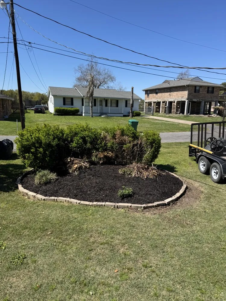 Reliable landscape design for year-round maintenance in Ponchatoula, LA by Dufrene Property Solutions