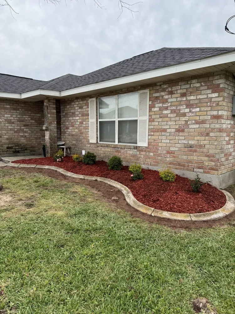 Local lawn mowing service experts serving Ponchatoula, LA - Dufrene Property Solutions