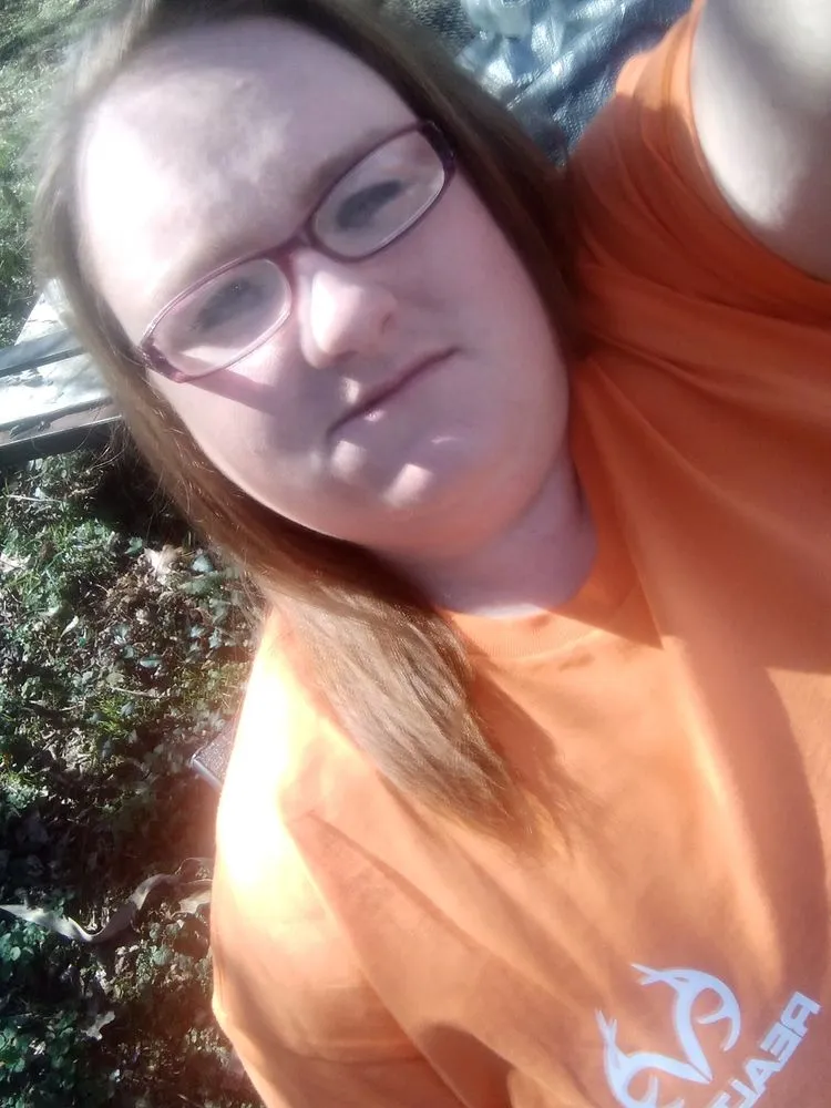 Custom landscape design in Shelbyville, TN by Dugger Mowing