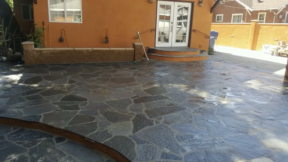 Custom lawn mowing service experts serving Covina, CA - Duke's Landscaping Services