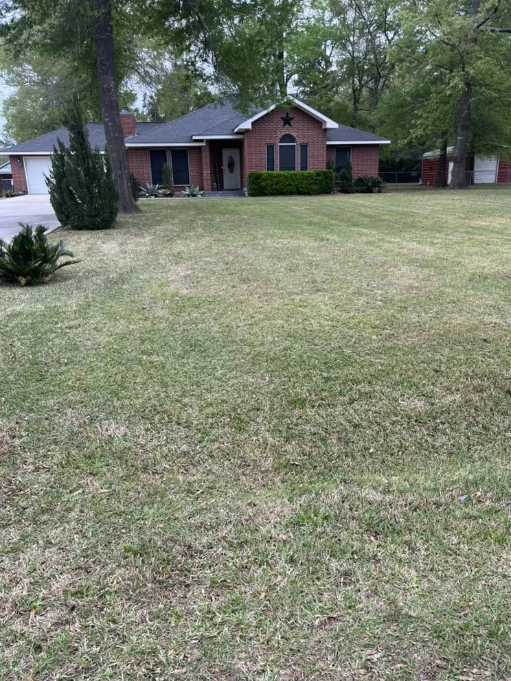 Expert garden landscaping near you across Conroe, TX - Duke’s Lawn Care