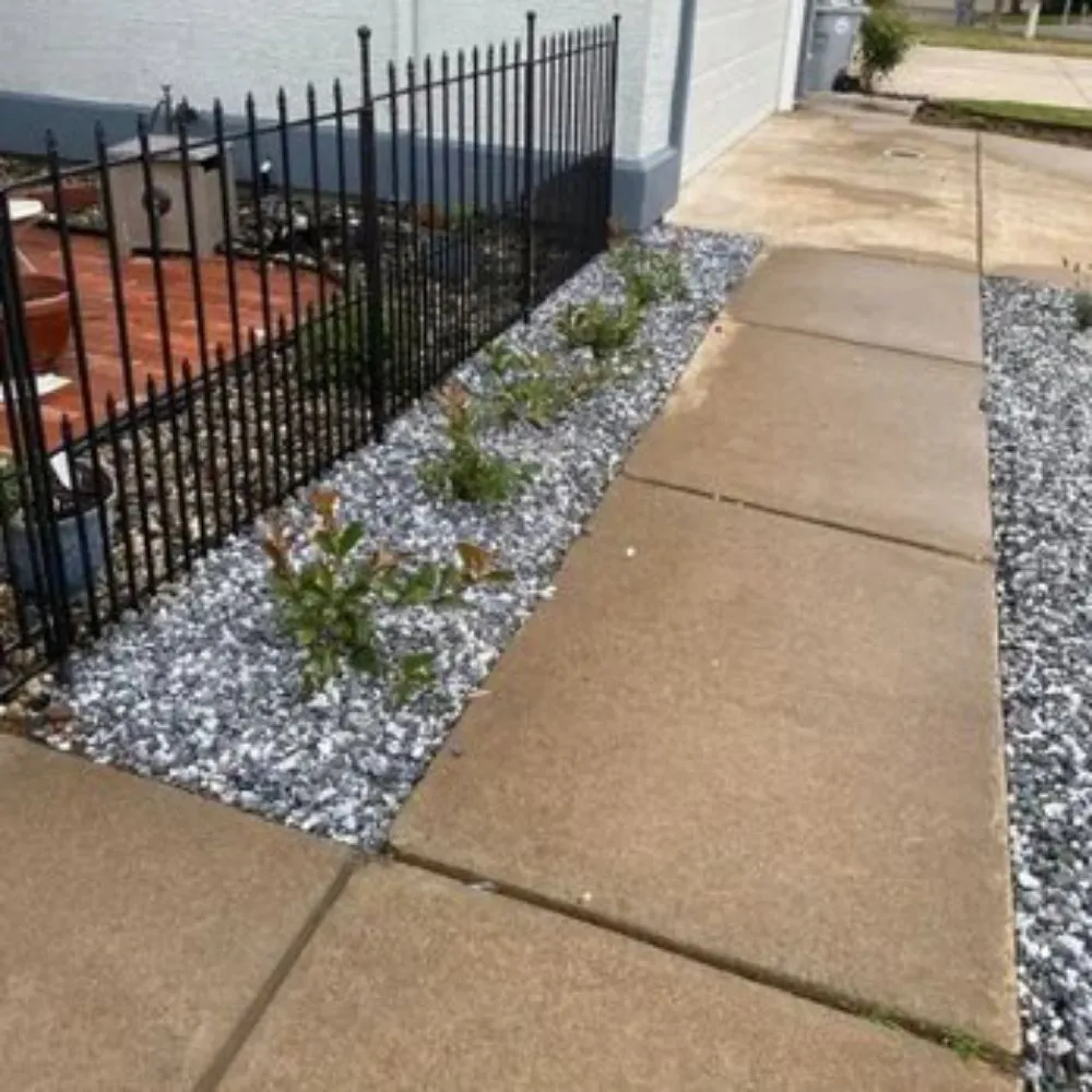 Local lawn mowing service for residential properties across Sacramento, CA - Dulce Lawn Care