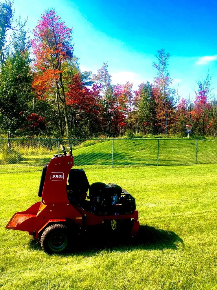 Reliable yard maintenance for homes in Duluth, MN by Duluth Lawn Care