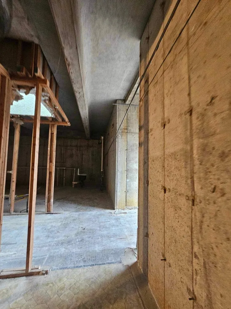 Professional lawn mowing service in Sellersburg, IN by Dumpster Shark