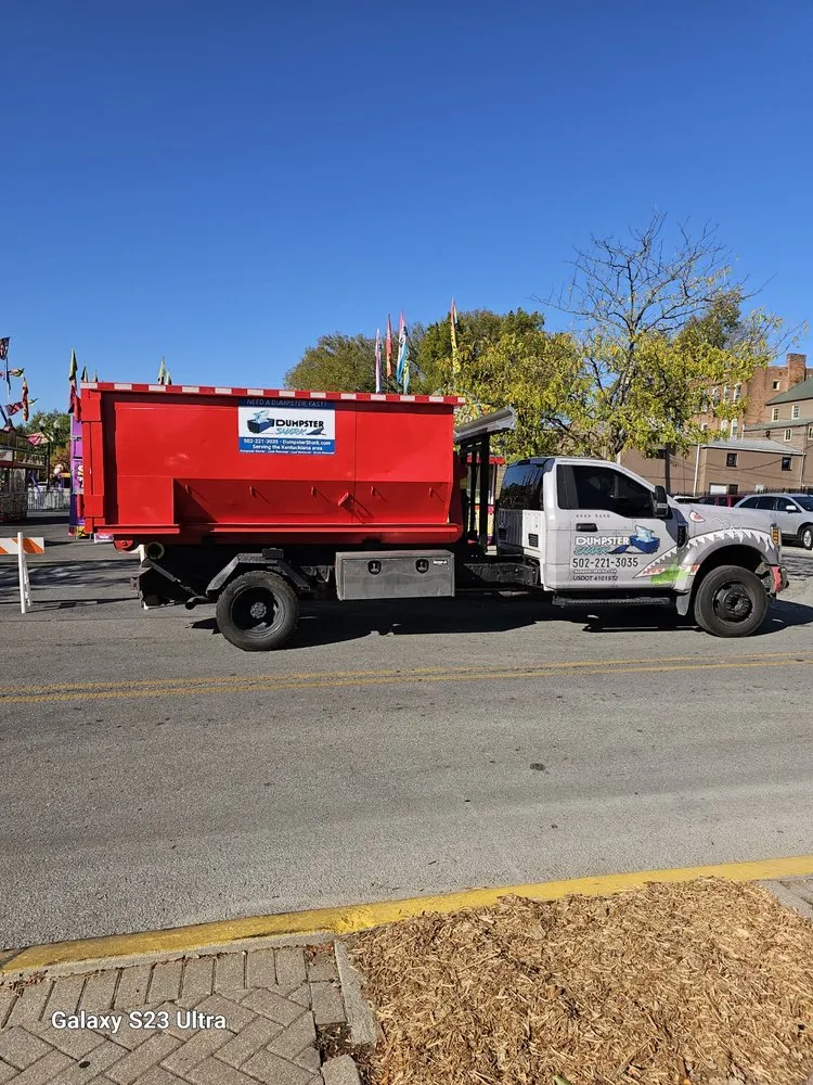 Affordable yard cleanup service for year-round maintenance in Sellersburg, IN by Dumpster Shark