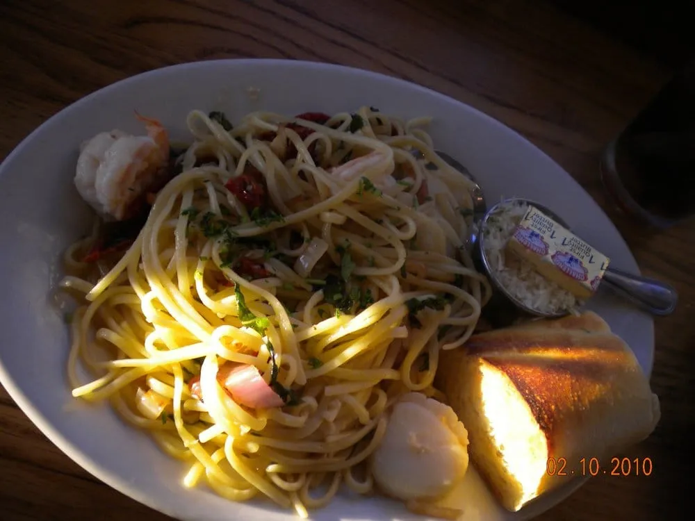 Trusted lawn mowing service for beautiful yards across Lancaster, CA - Dumpy’s Hauling