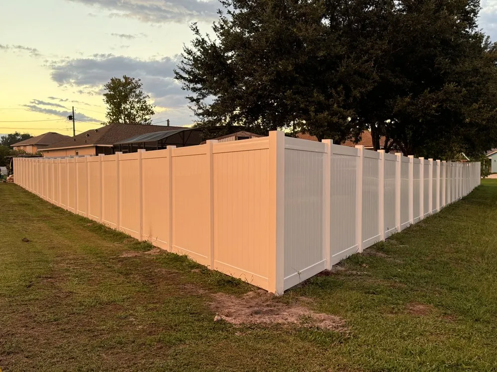 Custom yard cleanup service for year-round maintenance across Tampa, FL - Dun Rite Fencing