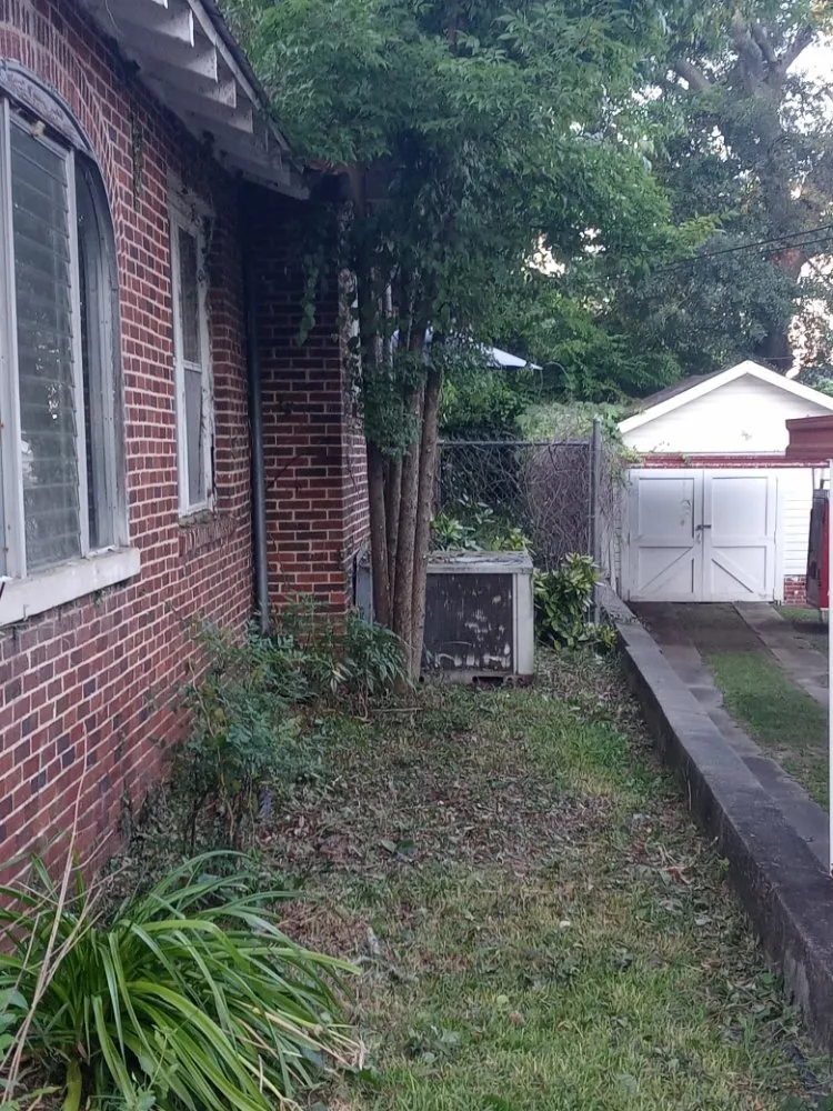 Trusted yard maintenance in Gadsden, AL by Duncan Landscaping