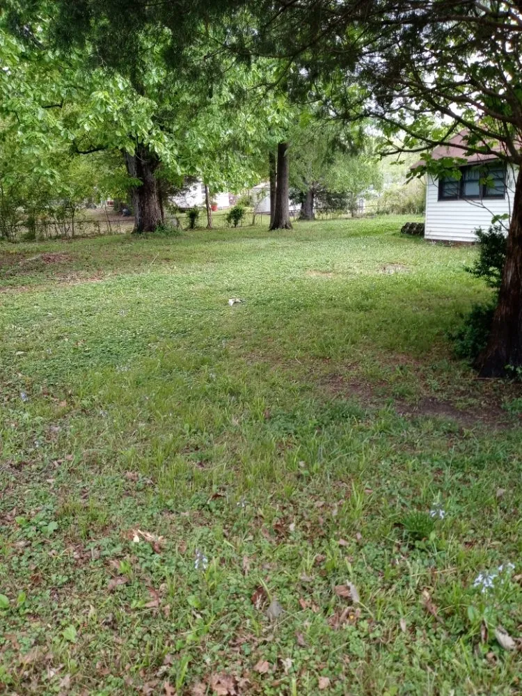 Affordable garden landscaping for residential properties across Gadsden, AL - Duncan Landscaping