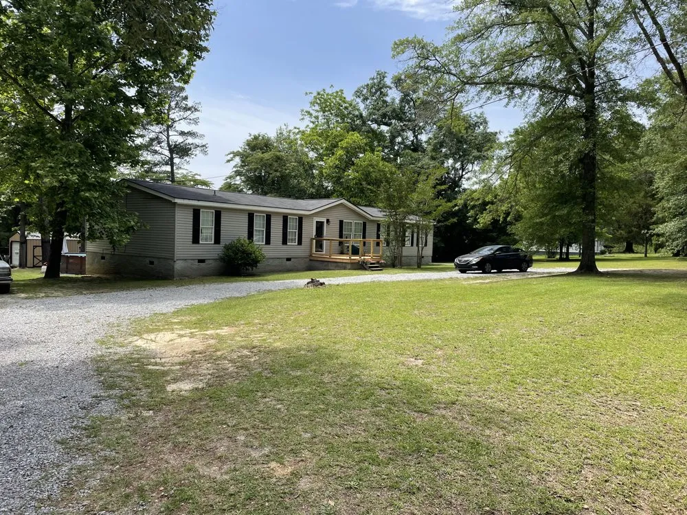 Trusted lawn care service in Ivey, GA - Duncans Lawn Care