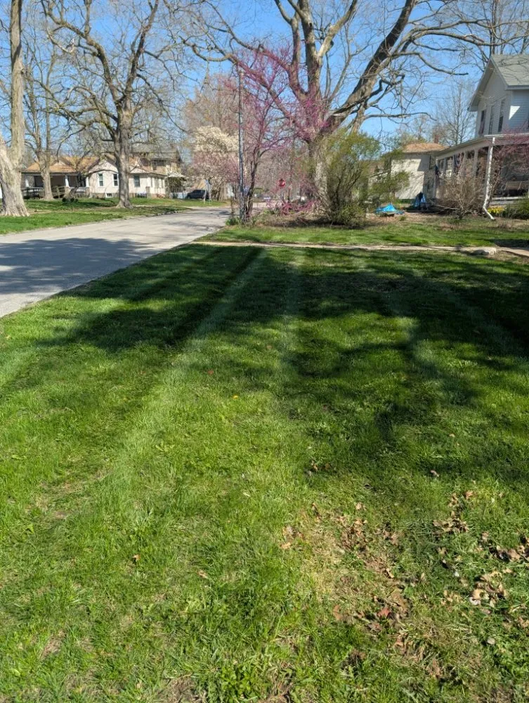 Top-rated yard maintenance for homes across Tolono, IL - Dundore's Lawncare