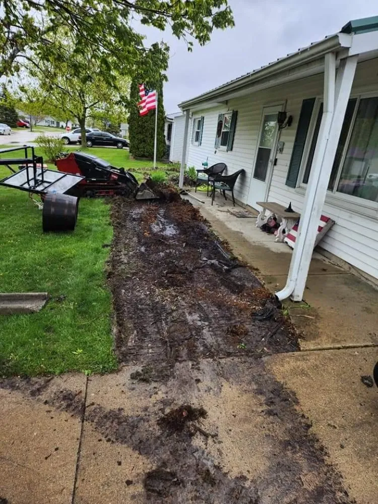 Top-rated landscaping services in Woodburn, IN by Dunham Home & Lawn