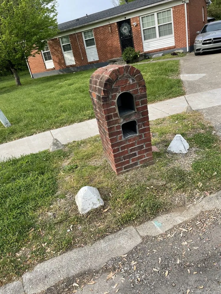 Trusted yard maintenance experts serving Louisville, KY - Dunn it all service