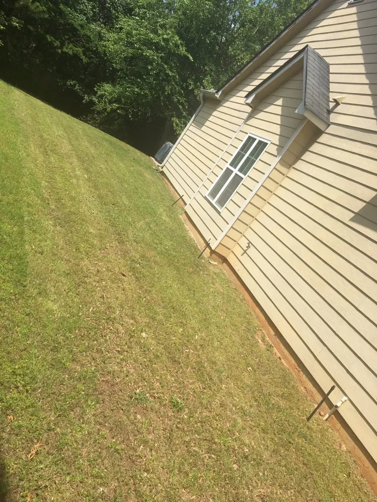 Reliable lawn mowing service experts serving Austell, GA - Dunn On Time