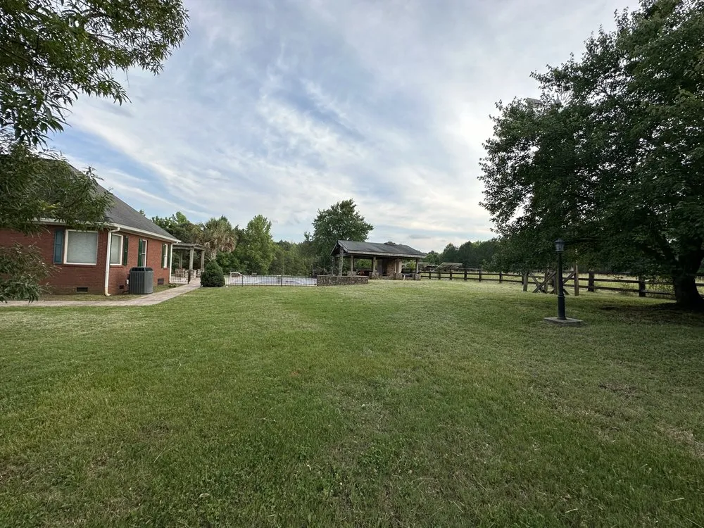 Local outdoor landscaping in Spartanburg, SC - Dunnaway's Lawn Care