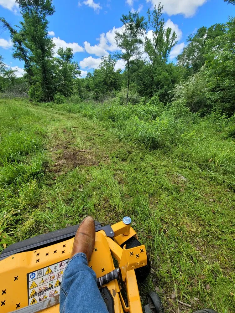 Top-rated landscaping services for residential properties across Amity, AR - Dunn's Lawn Care