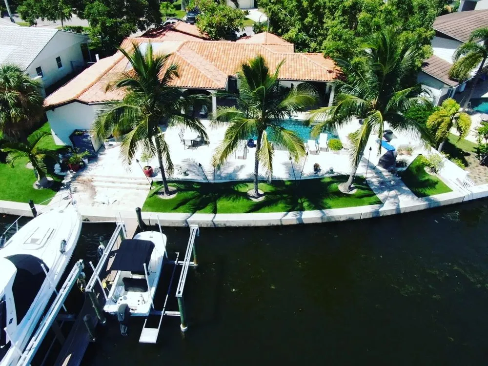 Reliable garden landscaping experts serving Sarasota, FL - Durable Lawn