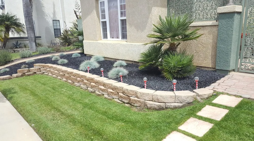 Professional lawn mowing service in Santa Maria, CA - Duraground Landscapes