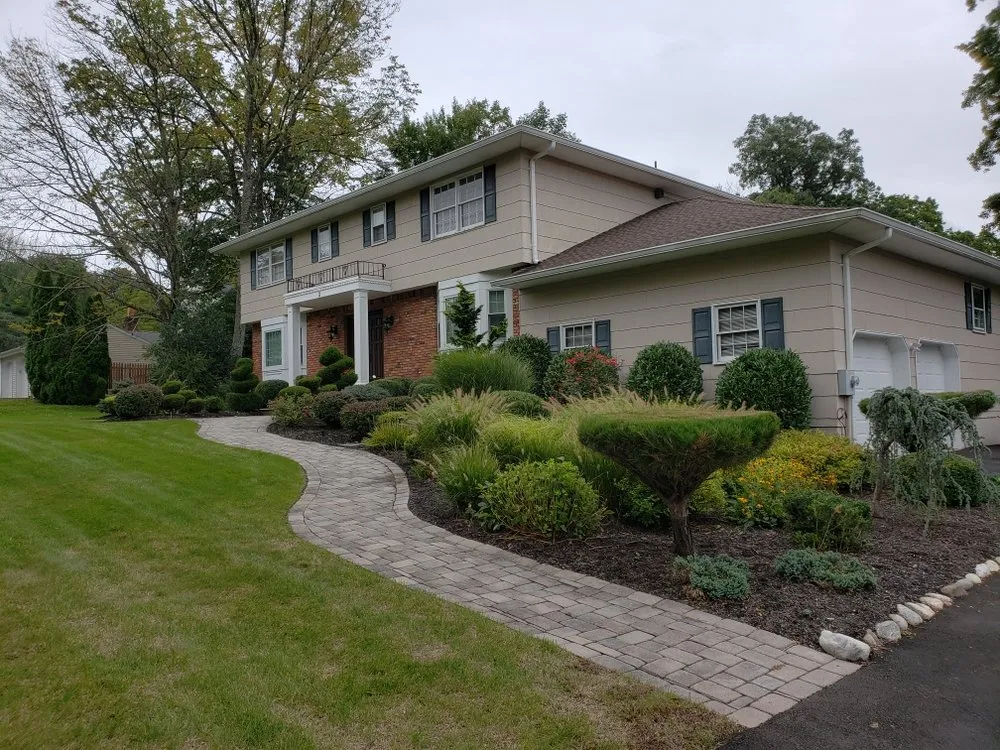 Affordable lawn care service in West Orange, NJ - Duran & Son Landscaping