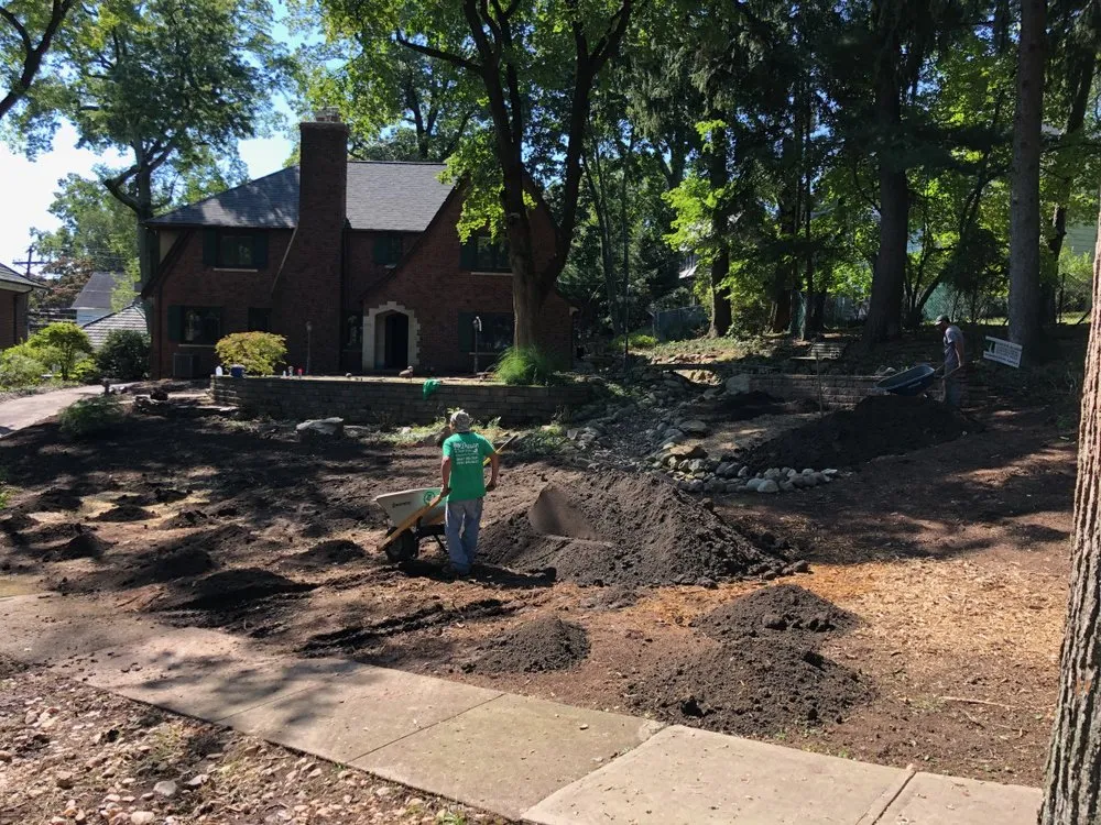 Local yard cleanup service experts serving West Orange, NJ - Duran & Son Landscaping